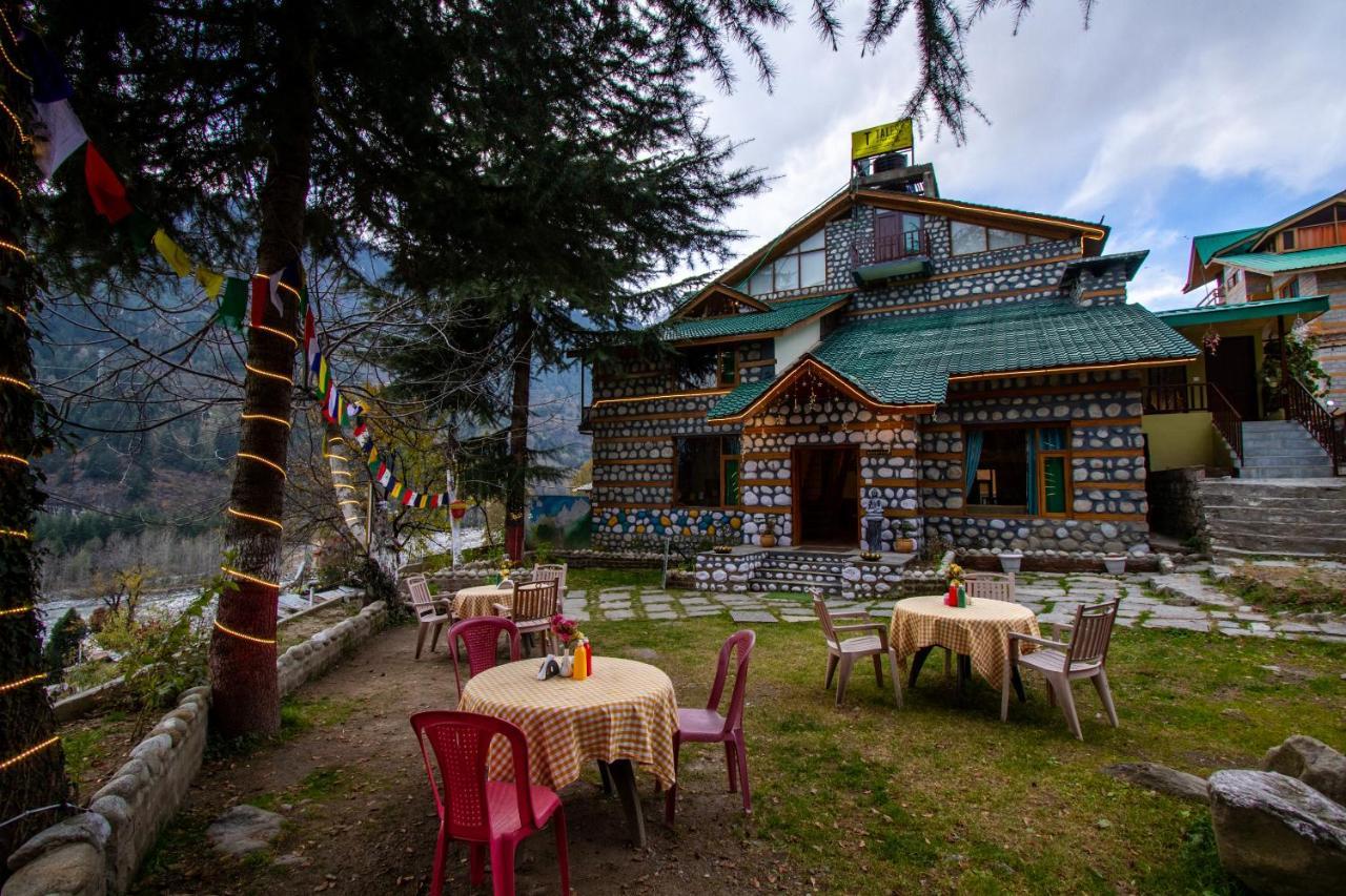 Tales N Trails Hotel Vashist Exterior photo